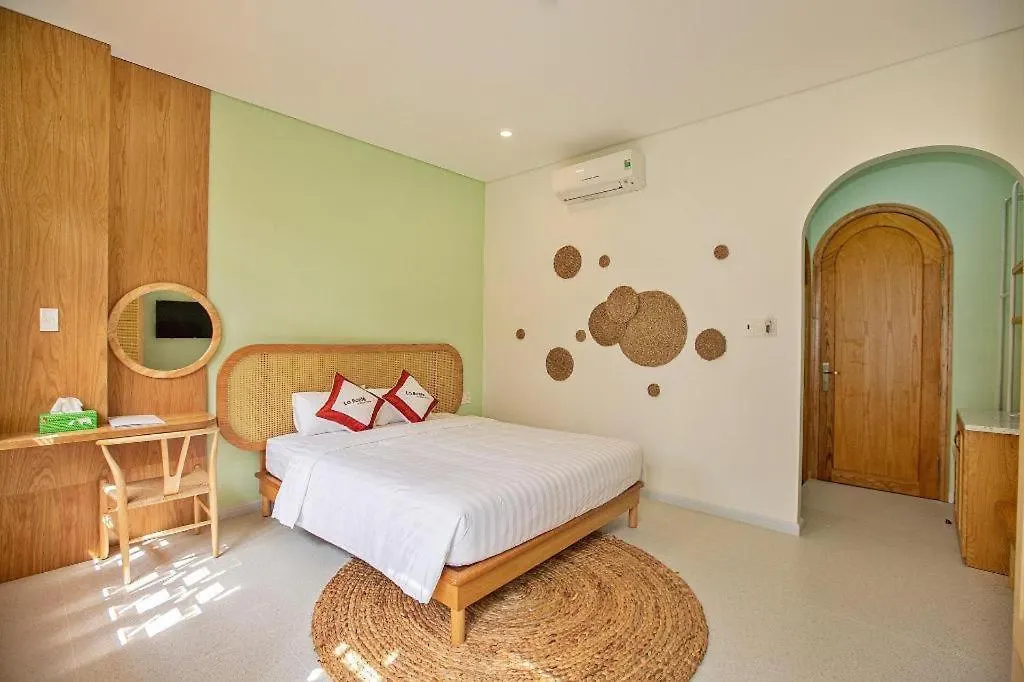 La Bonte Boutique Home Вунгтау